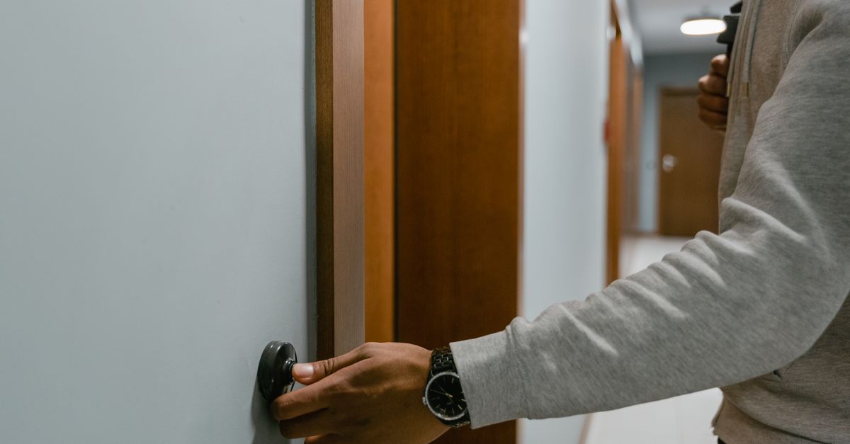 locksmith service technician — Mission Viejo CA Locksmith
